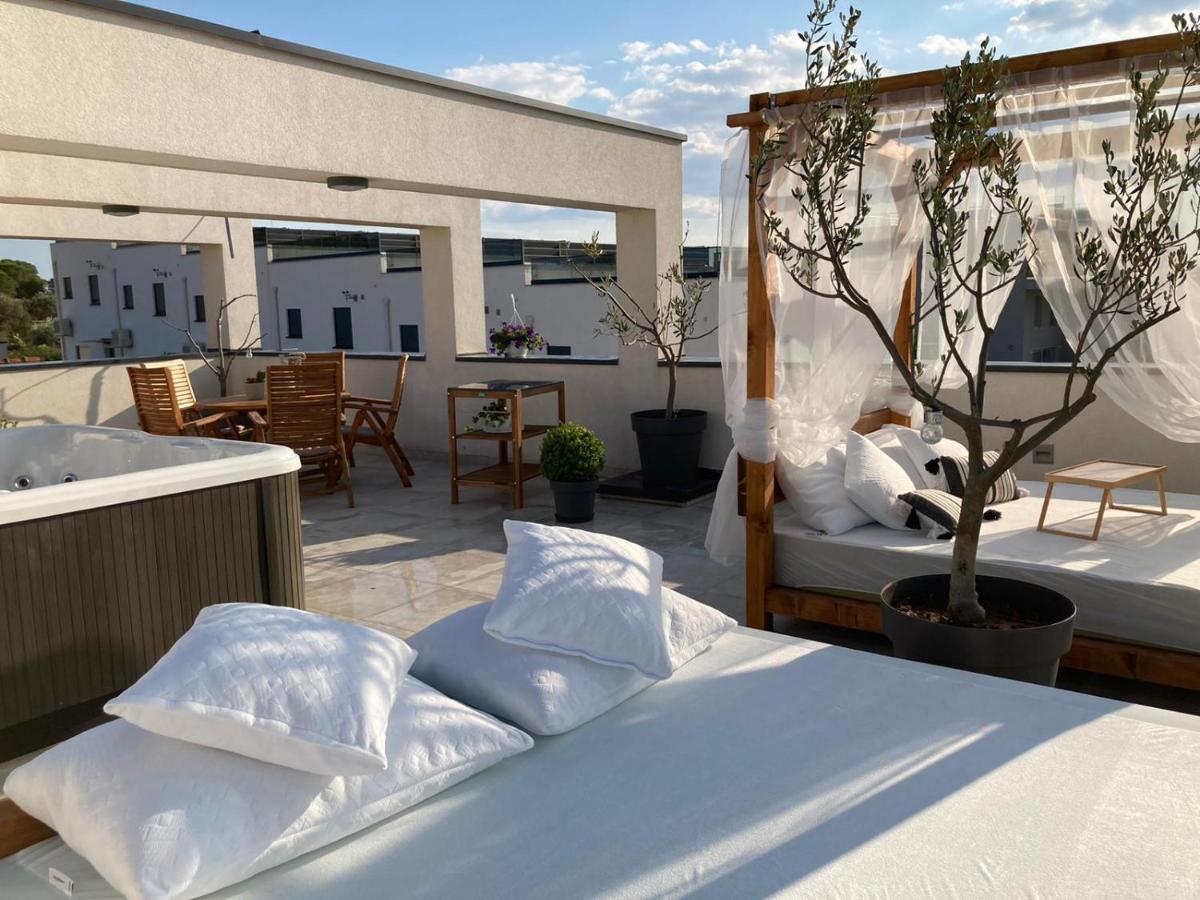 Rooftop Spa Apartment Trogir Luaran gambar