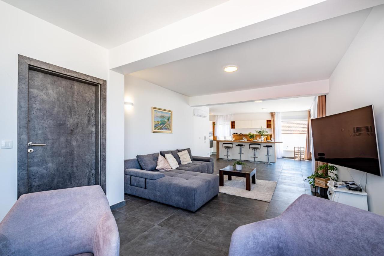 Rooftop Spa Apartment Trogir Luaran gambar