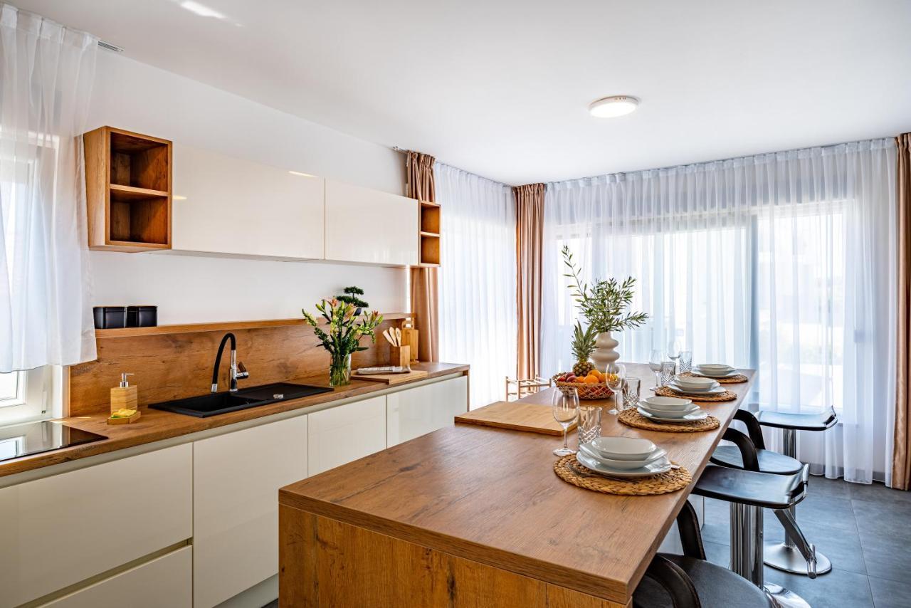 Rooftop Spa Apartment Trogir Luaran gambar
