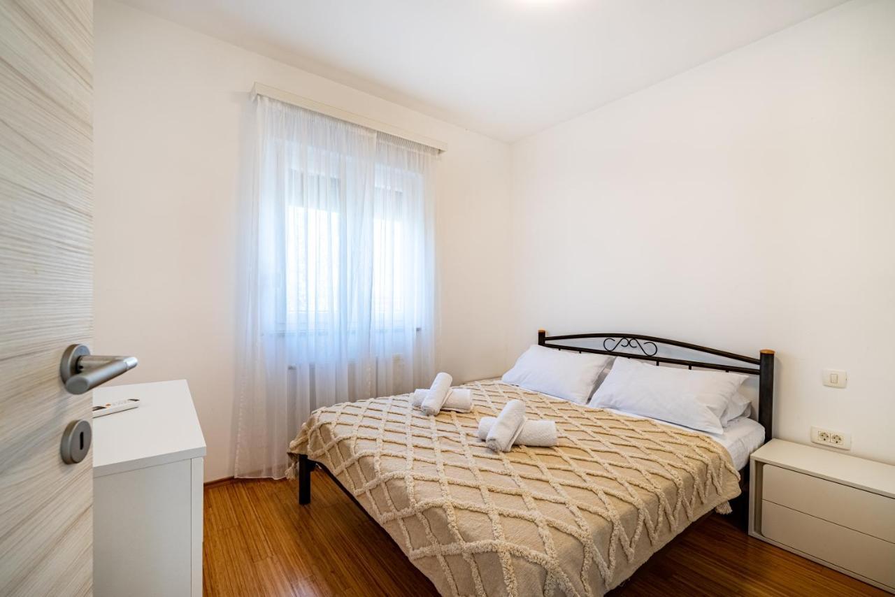 Rooftop Spa Apartment Trogir Luaran gambar